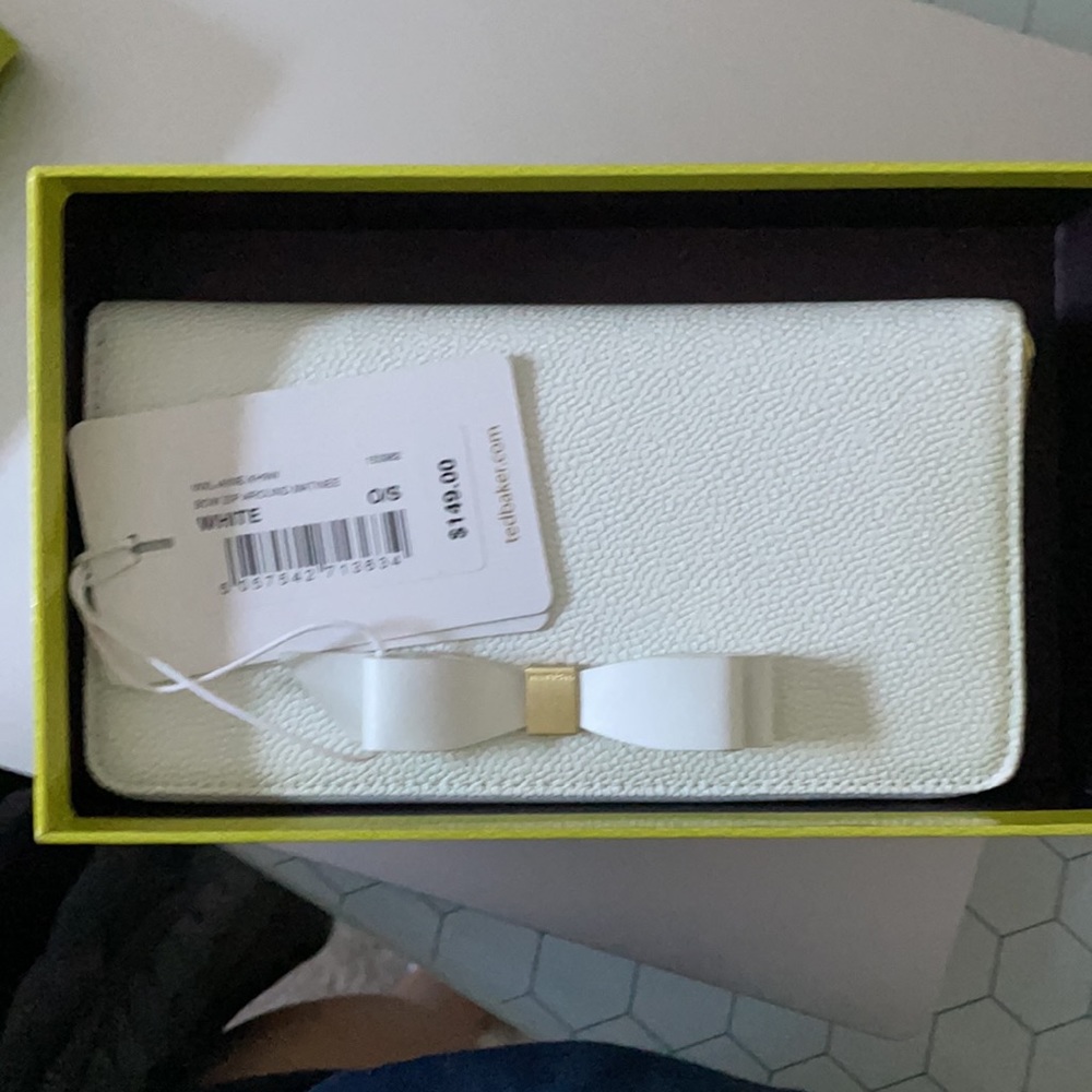 Ted Baker Matinee wallet